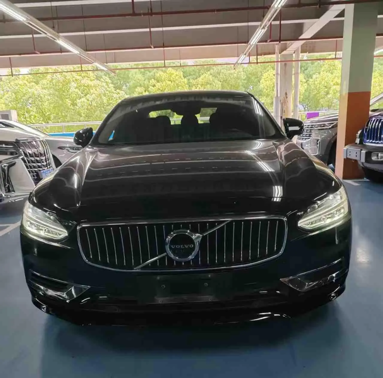 Volvo Volvo S90 PHEV T8 E-drive hybrid Zhiya Edition Country V