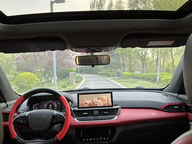 Dongfeng Fengshen Yi Hyun 230T Automatic Shadow Chasing Knight Edition