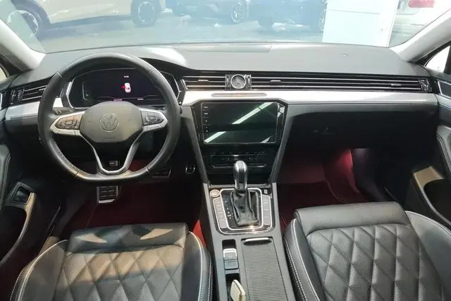 Volkswagen Magotan GTE Luxury