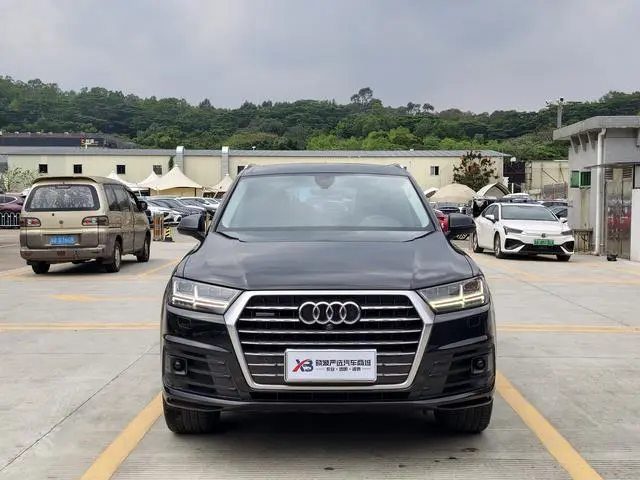 Audi Audi Q7 55 TFSI Premium type