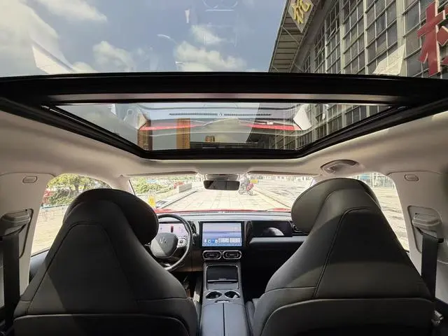 Leapmotor Zero run C11 Exclusive Edition