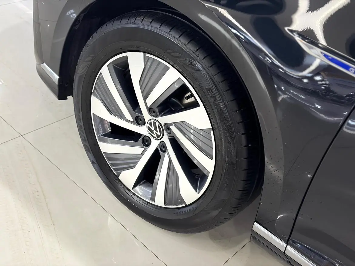 Volkswagen Magotan GTE Luxury