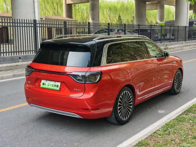 AITO Ask the world M9 Extended range Max six-seater version