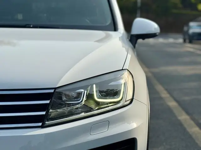 Volkswagen Touareg 3.0 TSI Yaoyue Edition