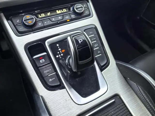 Geely Boyue 1.8TD DCT two-wheel drive intelligent 4G connected version