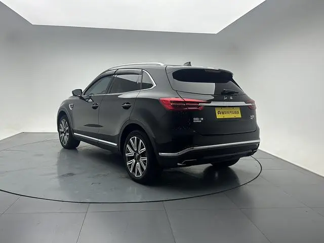 Hongqi Hongqi HS5 Facelift 2.0T Zhilian flag enjoy four-wheel drive version