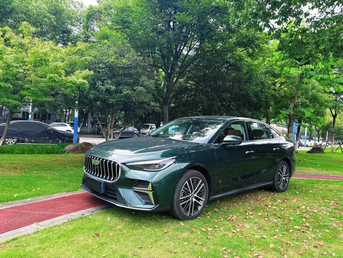 Geely Emgrand The 5th generation 1.5T DCT flagship model