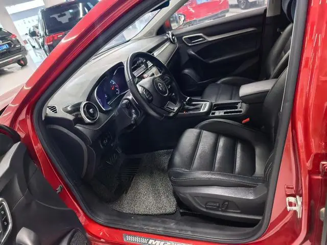 MG MG6 20T automatic luxury Intelligent version