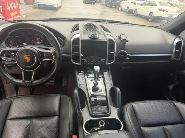 Porsche Cayenne Cayenne 3.0T