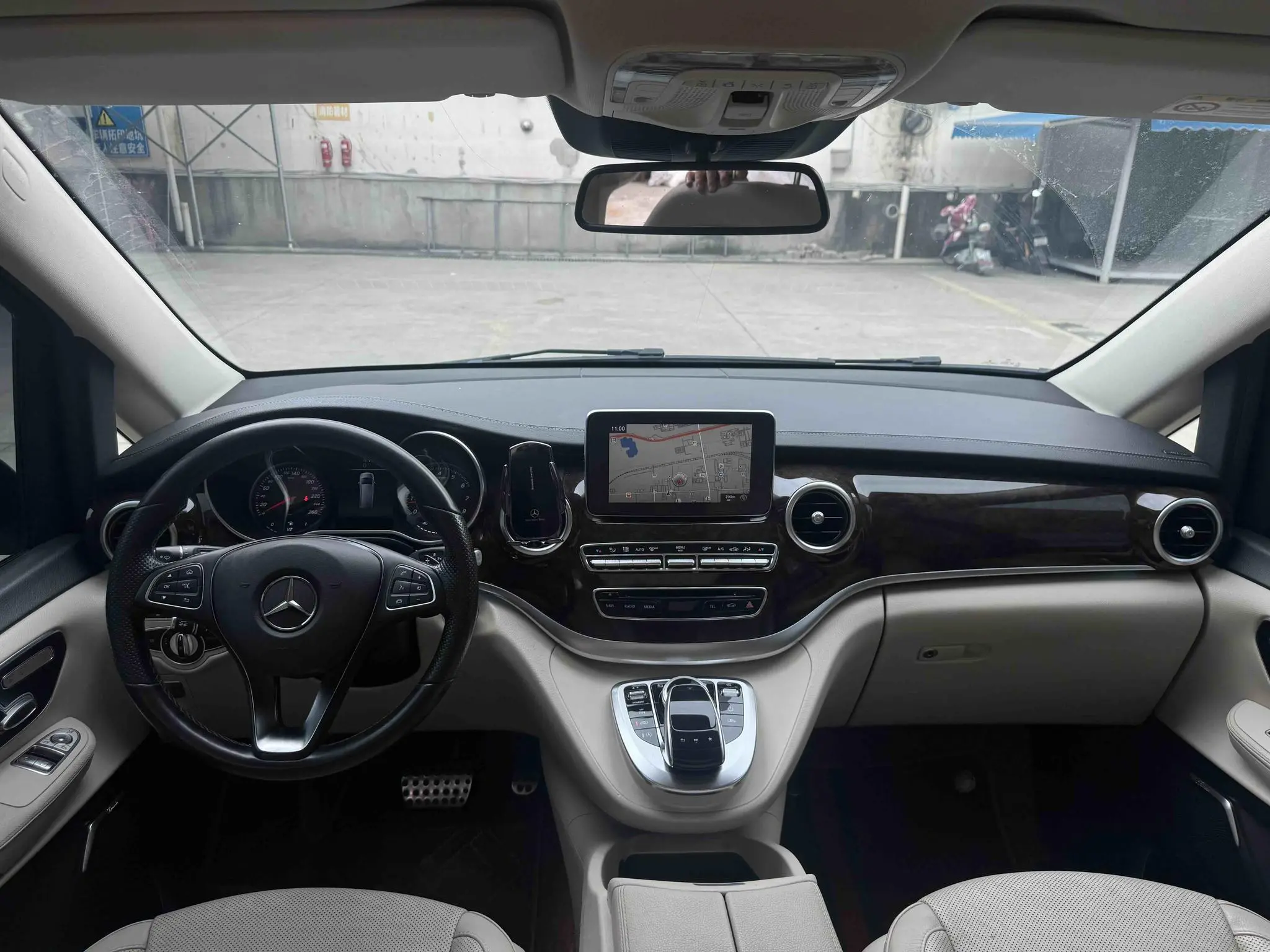 Mercedes-Benz Mercedes-Benz V-class V 260 Premium Edition Country VI