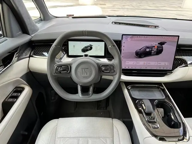 ZEEKR ZEEKR 009 Seven-seater aisle version four-wheel drive 108kWh