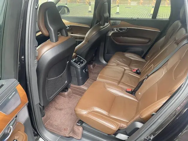 Volvo Volvo XC90 PHEV E-drive hybrid T8 Zhizun Edition 7-seater Country V
