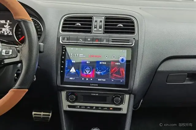 Volkswagen Polo 1.5L Cross Polo automatic