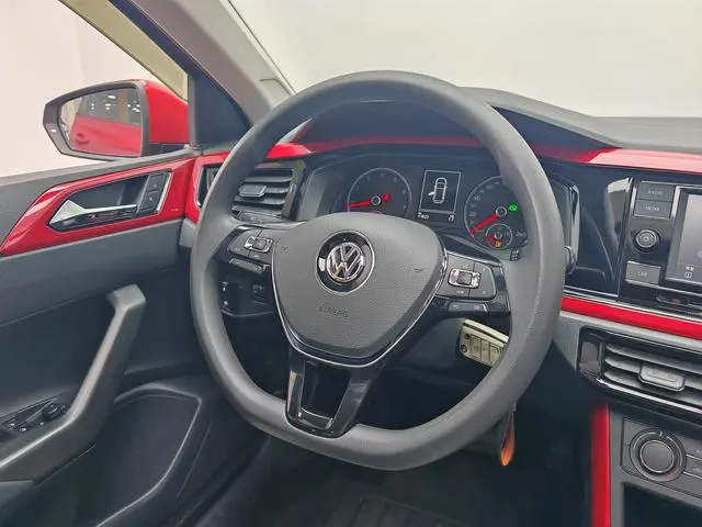 Volkswagen Polo Plus 1.5L automatic colorful technology version