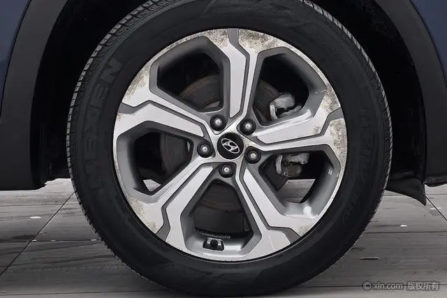 Hyundai Shengda 380 TGDi TOP automatic four-wheel drive flagship (HTRAC) Country VI