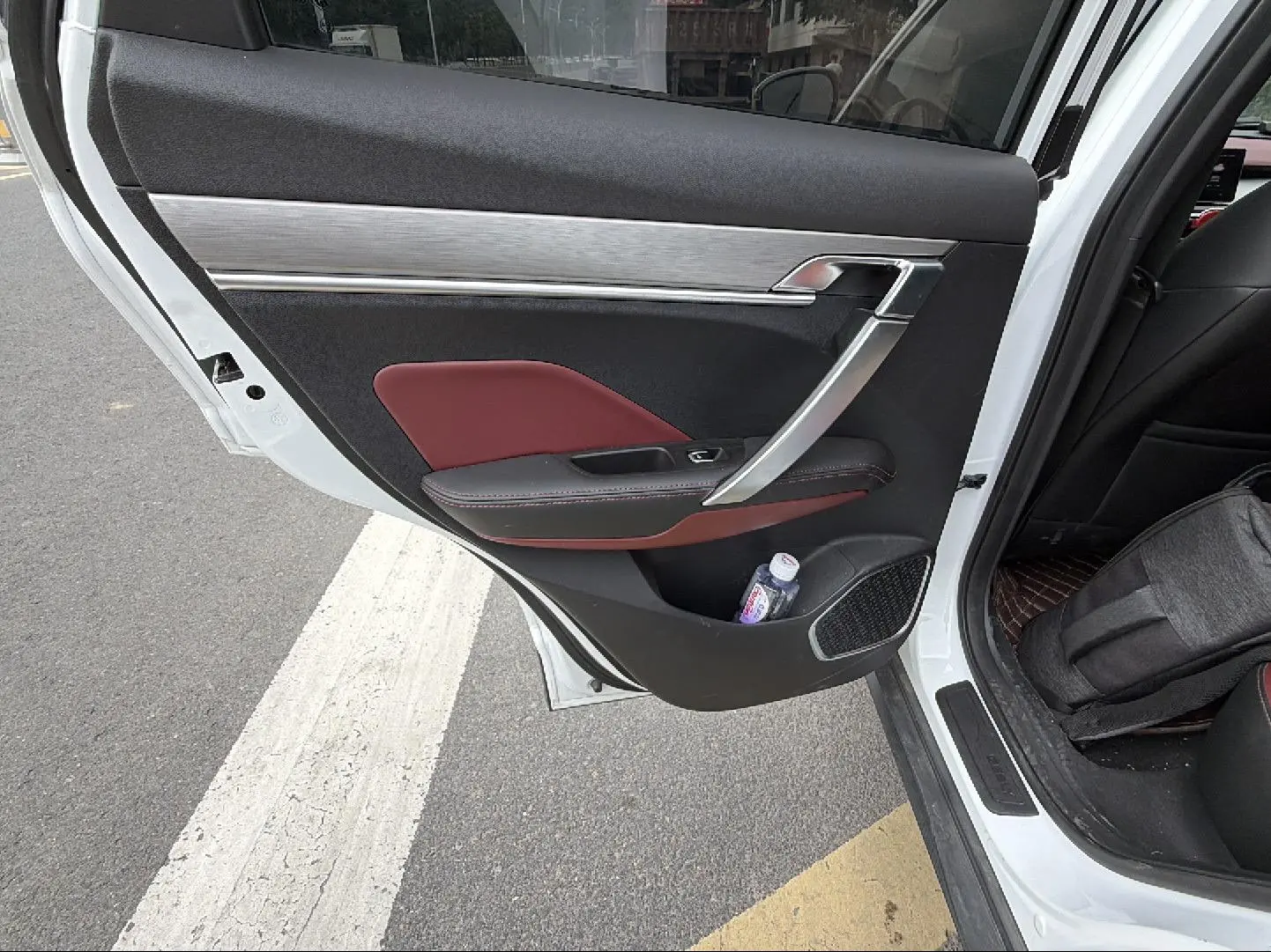 Geely Binyue PRO 260T DCT Knight