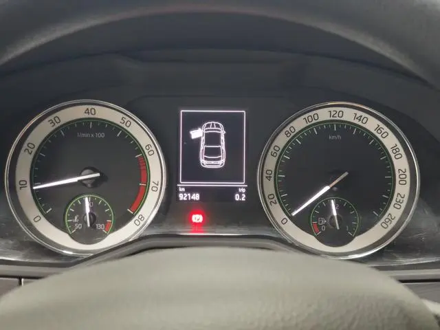 Skoda Speed pie ZI330 DSG Comfort Edition Country VI