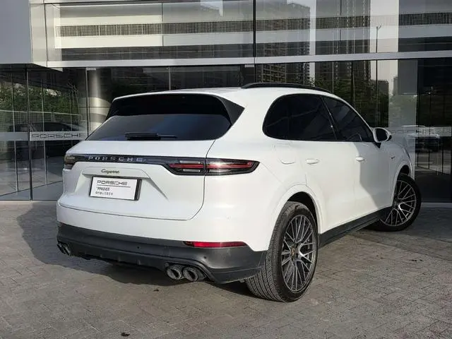 Porsche Cayenne E-Hybrid Cayenne E-Hybrid 2.0T