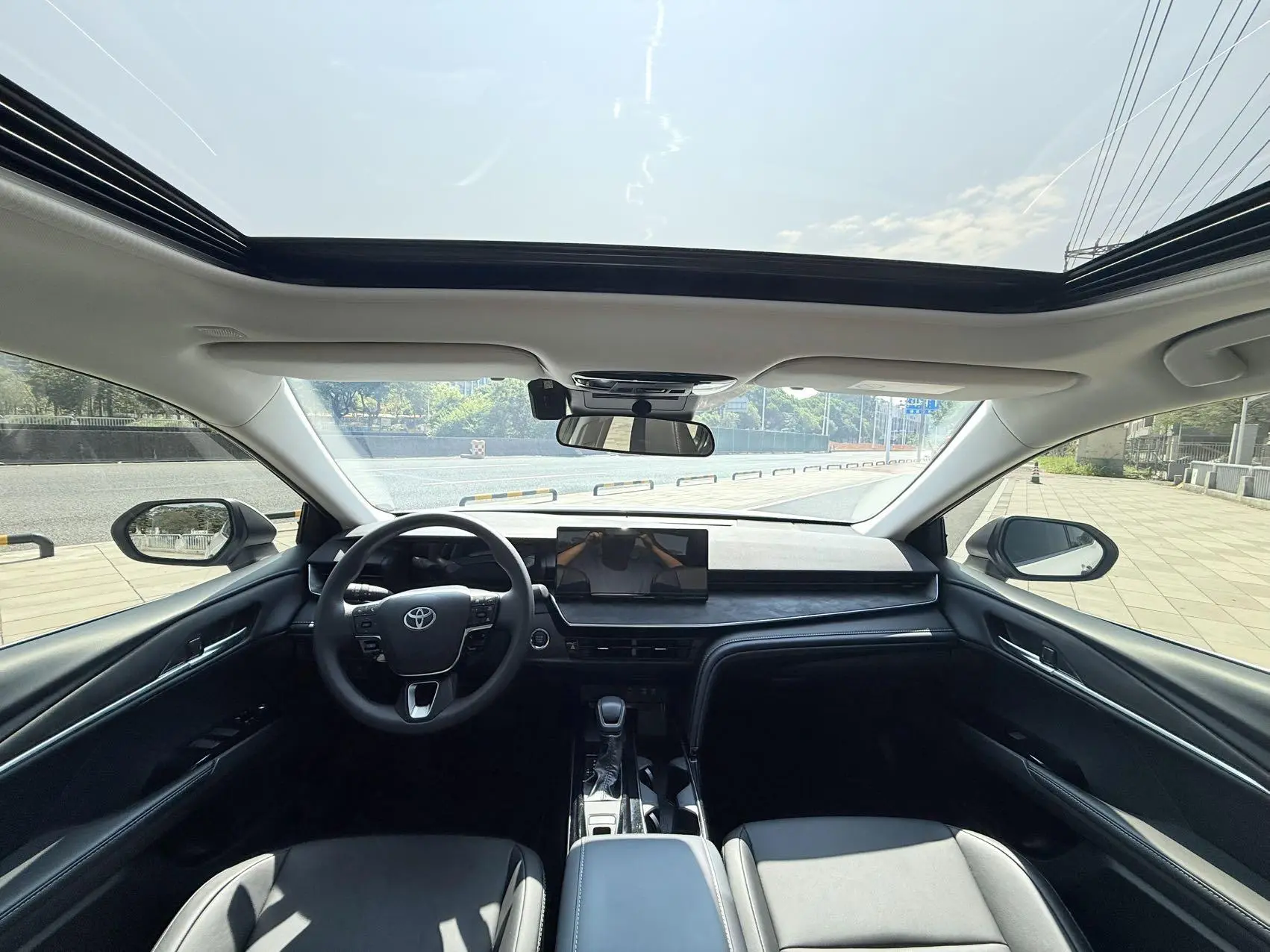TOYOTA Camry 2.0E Elite Edition