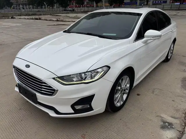 Ford Mondeo EcoBoost 180 fashion type