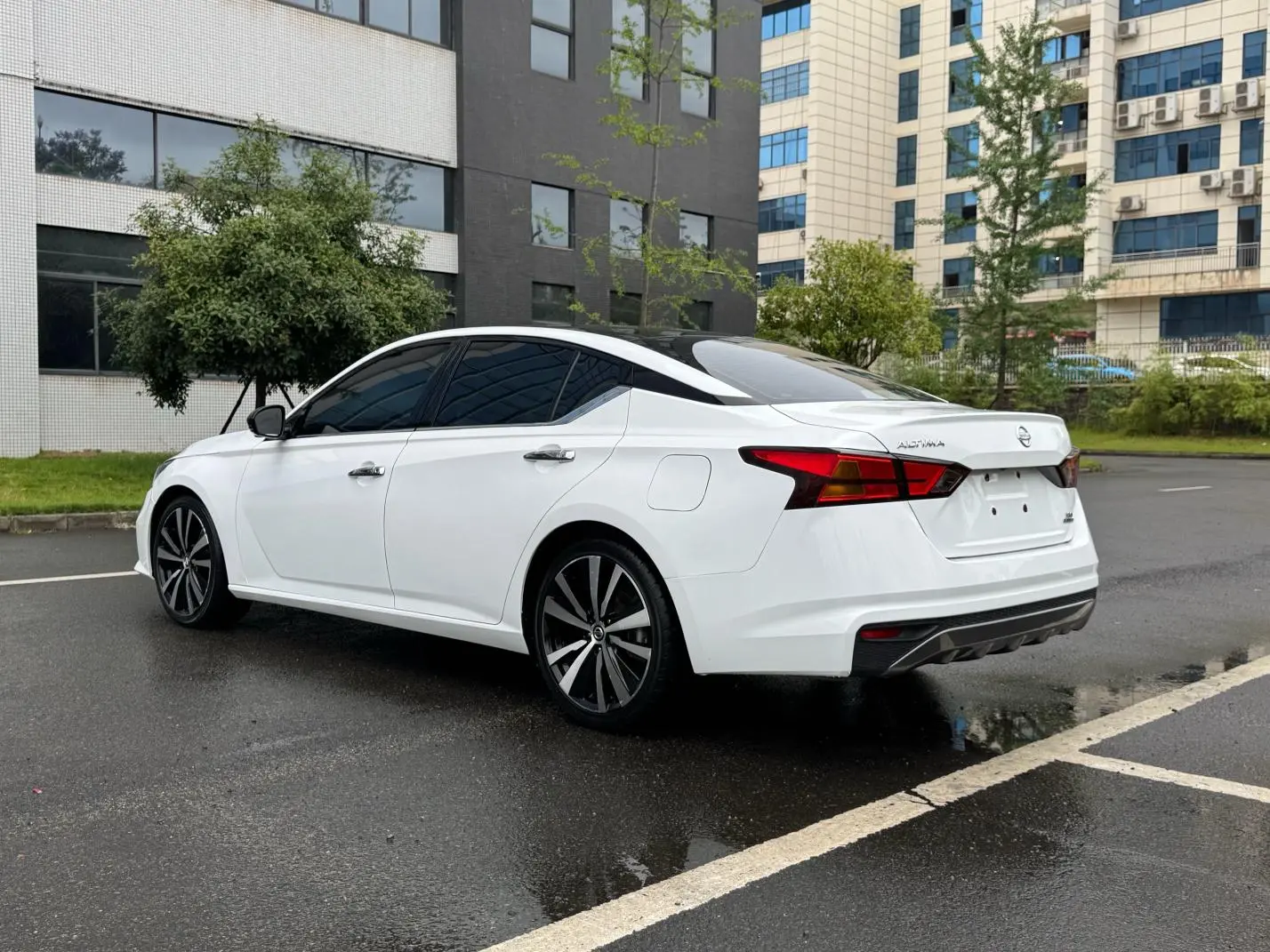 Nissan Teana 2.0 T XV AD1 Zhizun Pilot Edition