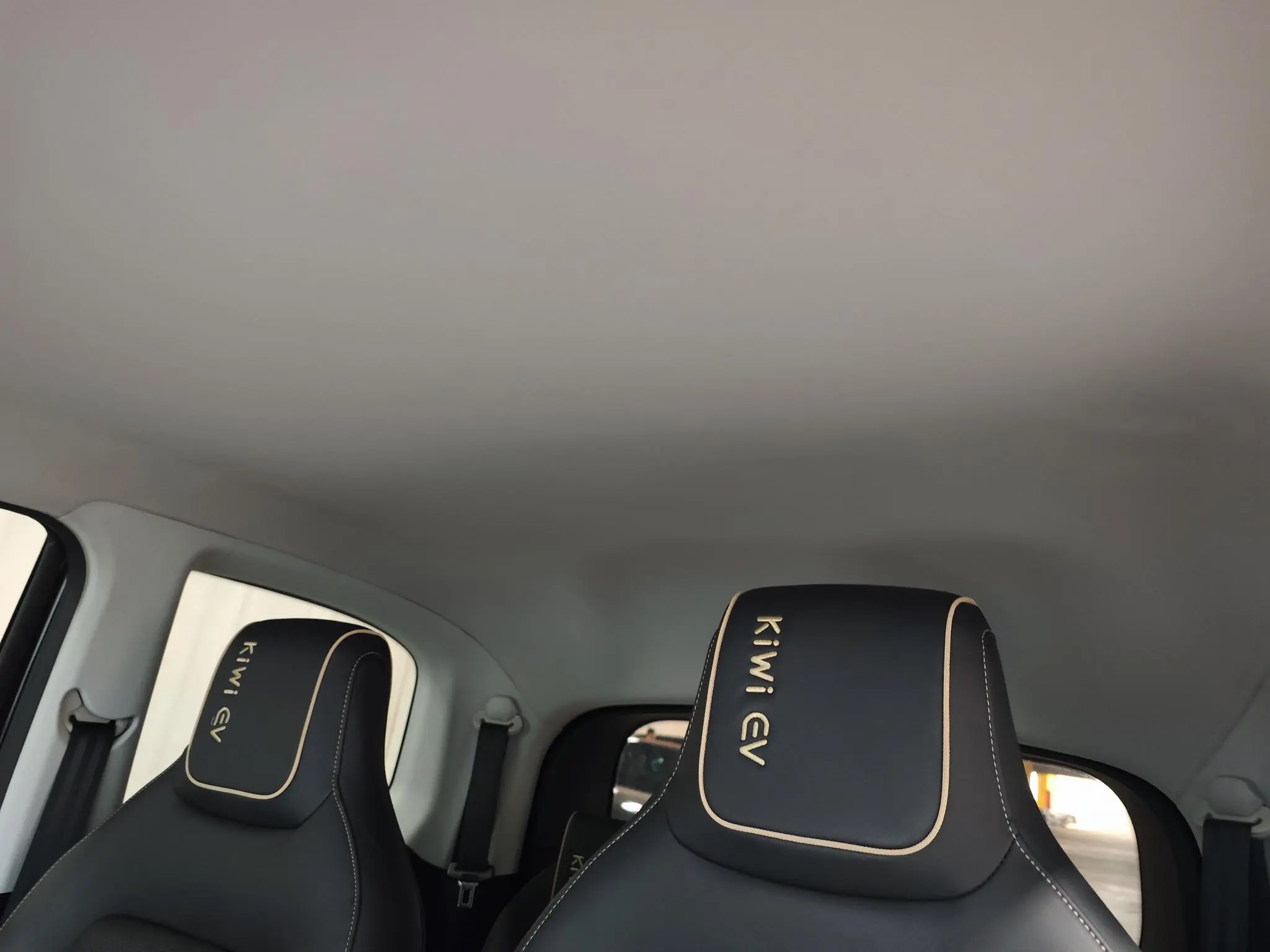 Baojun Baojun KiWi EV Designer Light Edition Ternary Lithium