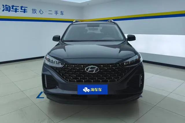 Hyundai Hyundai ix35 2.0L automatic two-wheel drive leading version GLS