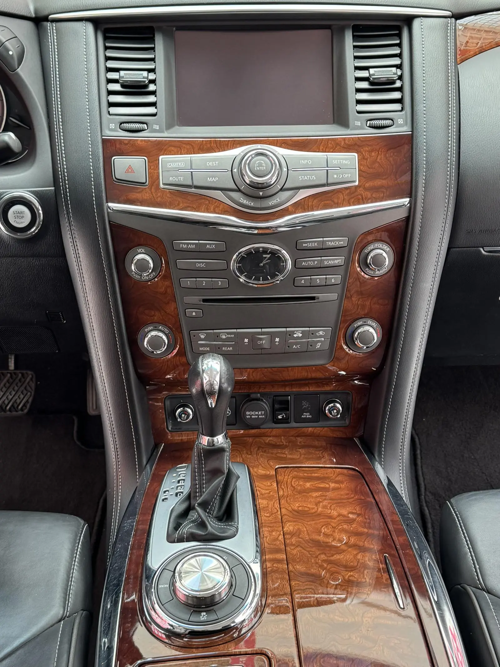 Infiniti Infiniti QX80 5.6L 4WD