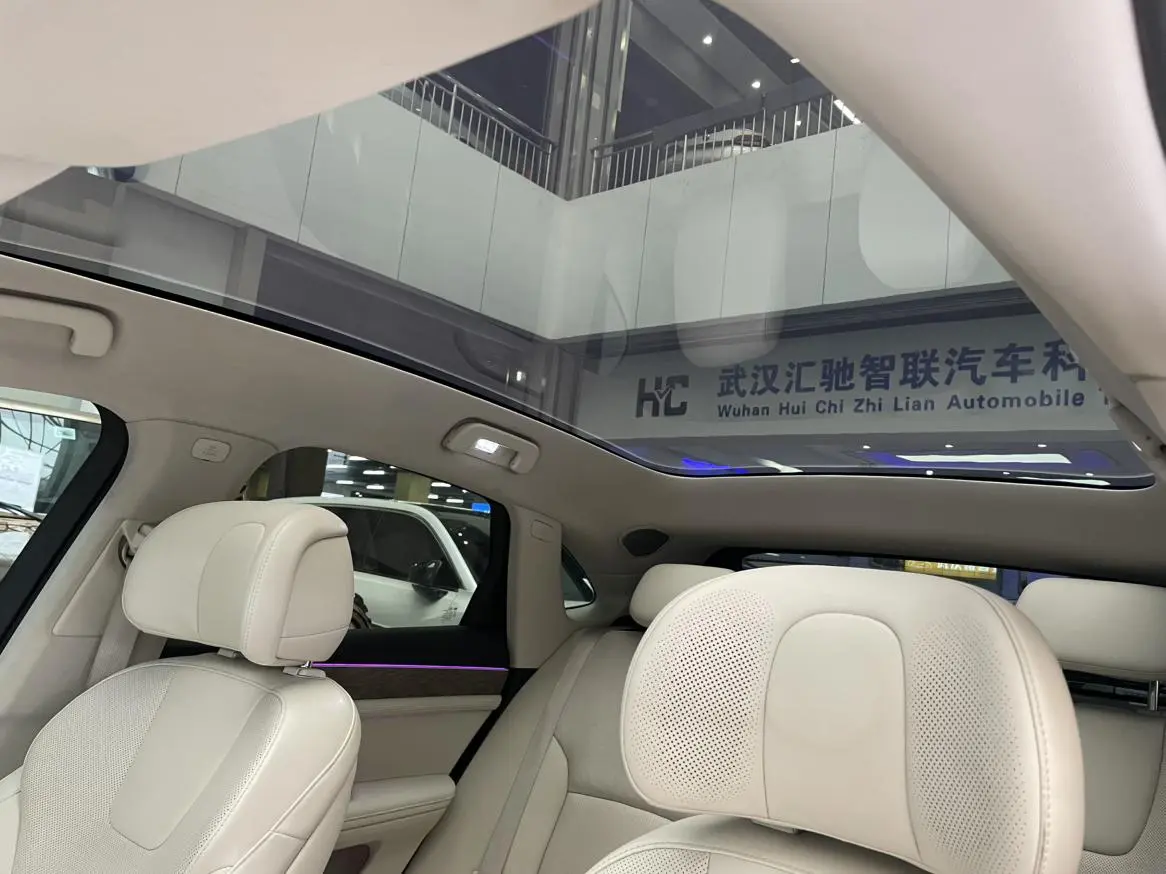 AITO Ask the world M5 Extended range four-wheel drive Ultimate edition