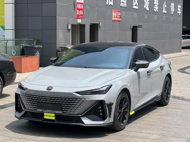 Changan Changan UNI-V 1.5T Smart Pilot type