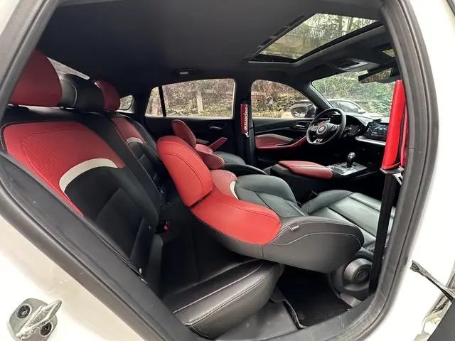 MG MG5 300TGI DCT Green Luxury Ultimate Edition
