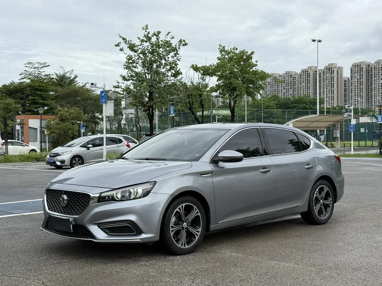 MG MG6 20T automatic luxury Intelligent version