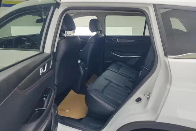 Changan Changan CS75 Glory Million Edition 280T DCT Luxury