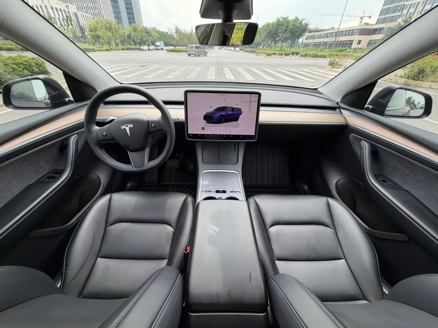Tesla Model Y Facelifted rear-wheel drive version