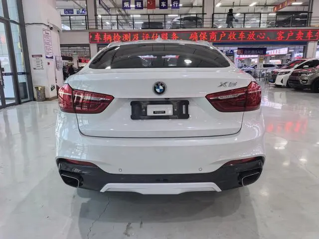BMW BMW X6 xDrive35i M Sports Luxury