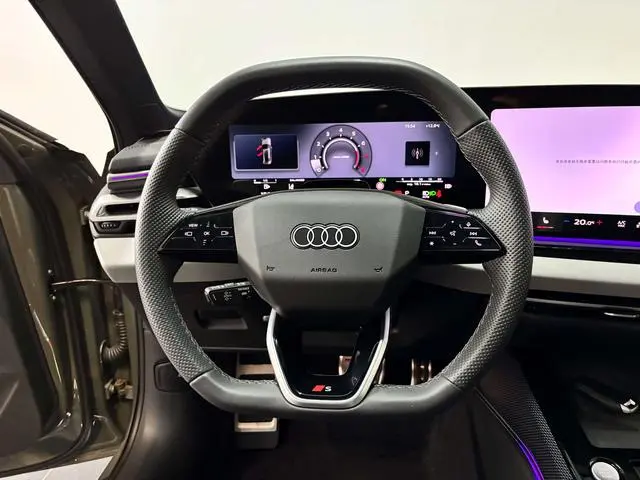 Audi Audi A5L 2.0T sports version quattro