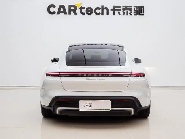 Porsche Taycan Taycan Turbo