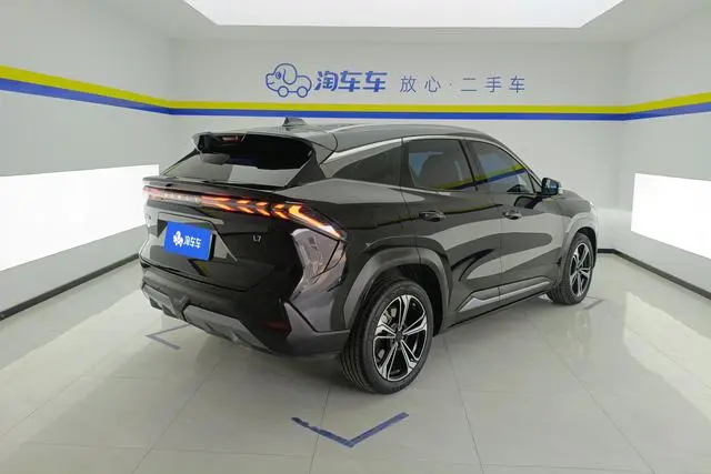 Geely Galaxy Galaxy L7 1.5T DHT 115km MAX