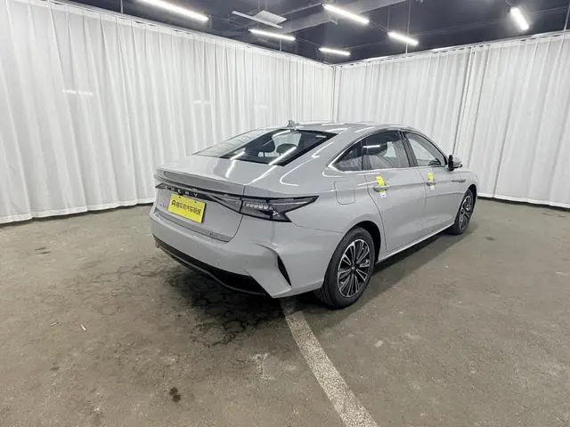 Chery Fengyun Fengyun A8 127 Yufeng Edition