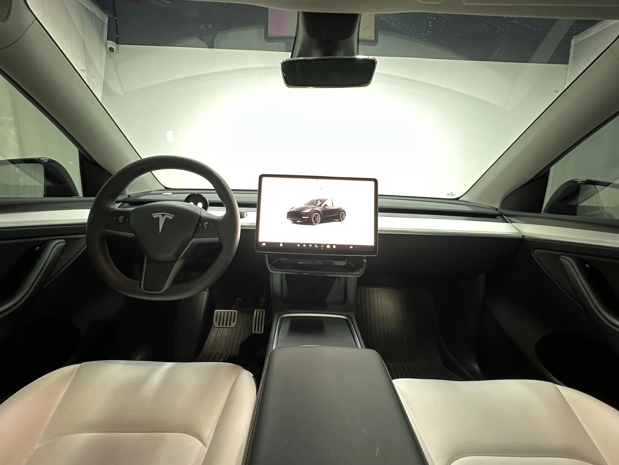 Tesla Model Y Performance high-performance all-wheel drive version