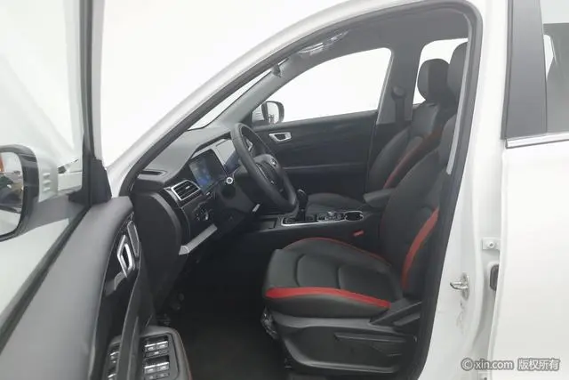 Cowing Xuanjie Facelift 1.5L manual tide