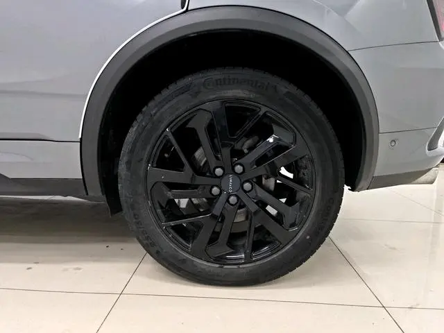 LYNK & CO Lynk &Co. 01 EM-P 1.5T Jin Pro Country VI
