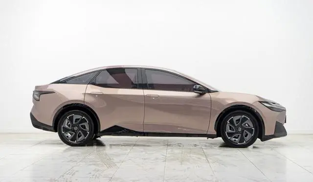 TOYOTA Toyota bZ3 Long battery life Premium