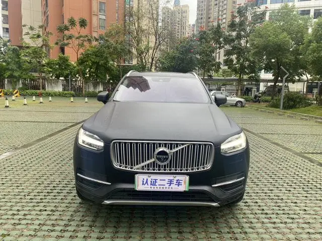 Volvo Volvo XC90 PHEV E-drive hybrid T8 Zhizun Edition 7-seater Country V