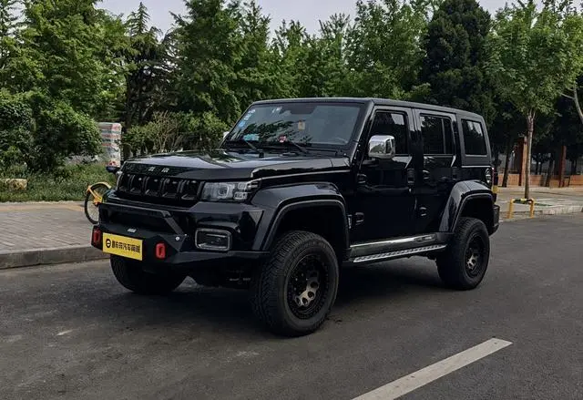 Beijing Beijing off-road BJ40 2.3T automatic four-wheel drive City Hunter Edition exclusive Country VI