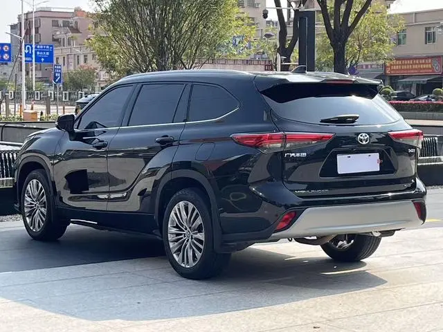 TOYOTA Highlander 380T four-wheel drive Premium Edition 7 seats