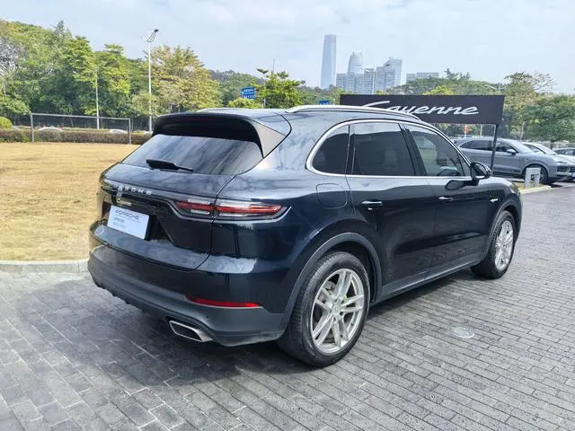 Porsche Cayenne E-Hybrid Cayenne E-Hybrid 2.0T