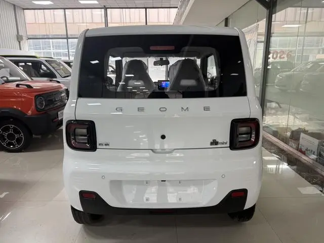 Geely Galaxy panda 200km panda mini endurance bear