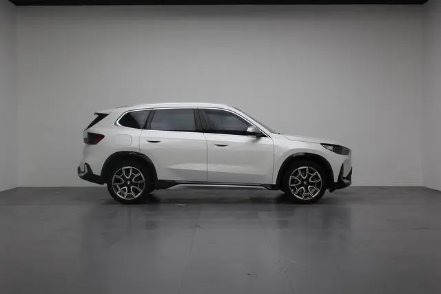 BMW BMW X1 sDrive25Li X design set