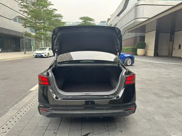 Nissan Teana 2.0 L XL Comfort Edition